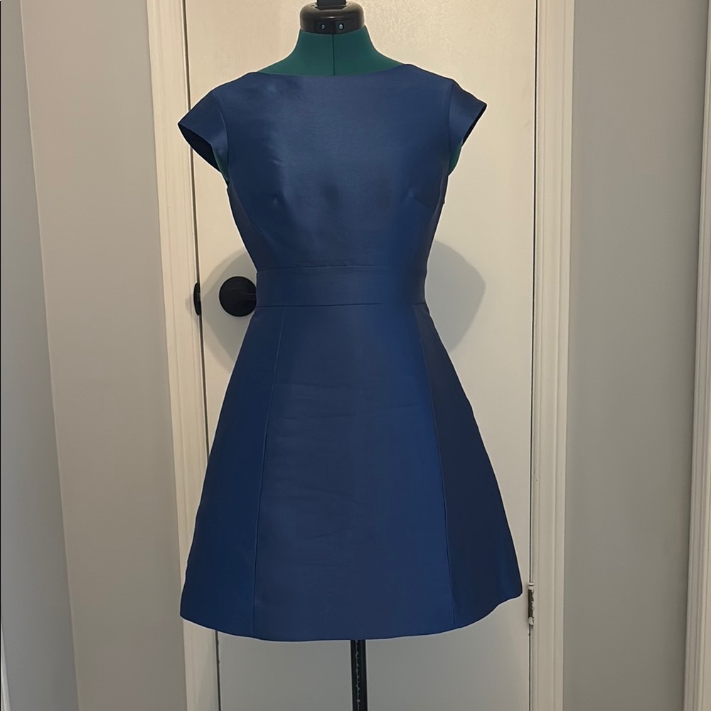 Elegant Blue Structured Dress